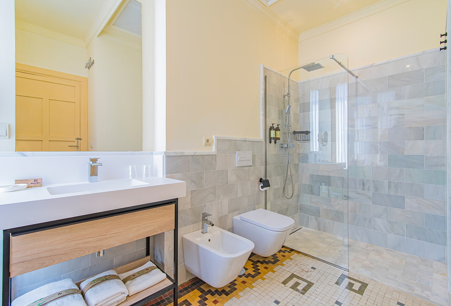 Baño completo con ducha